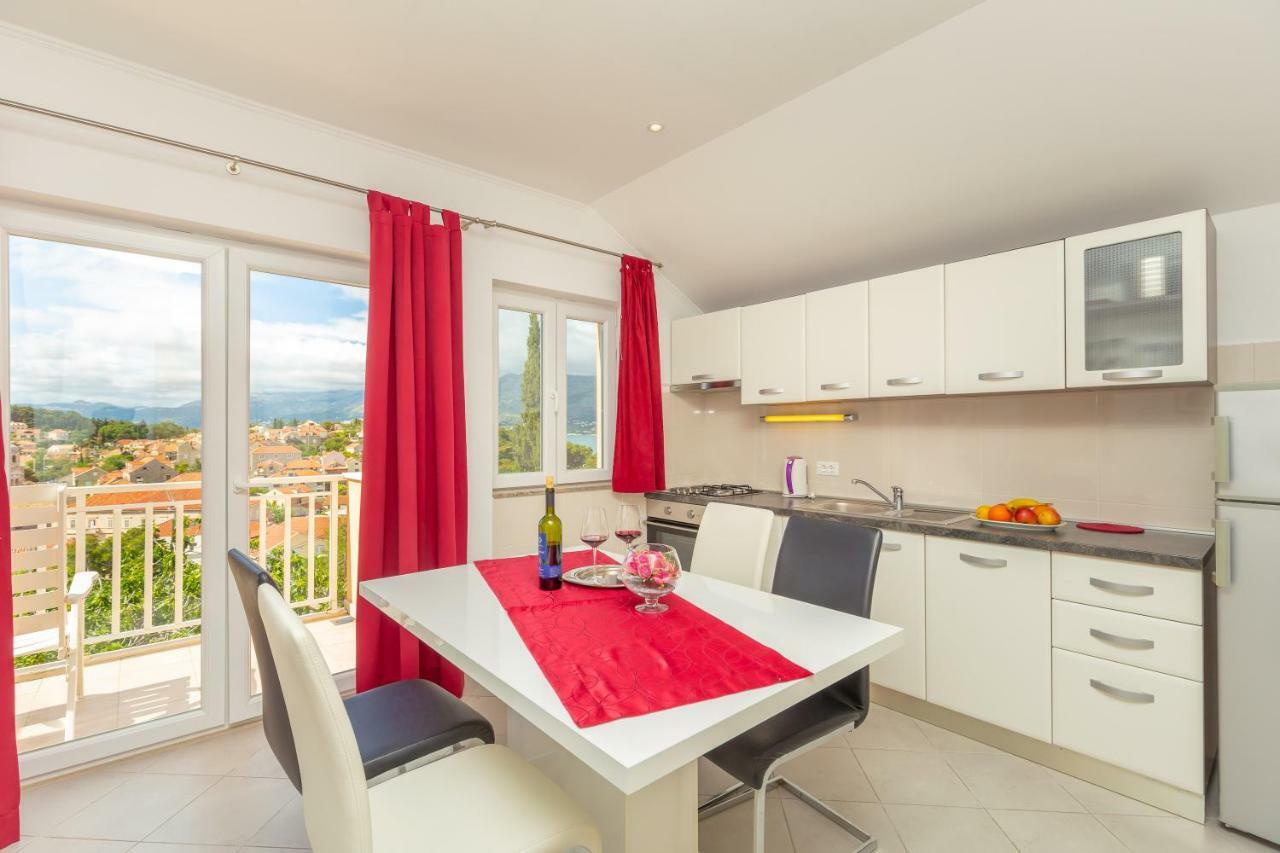 Apartments Vesna ツァヴタット エクステリア 写真