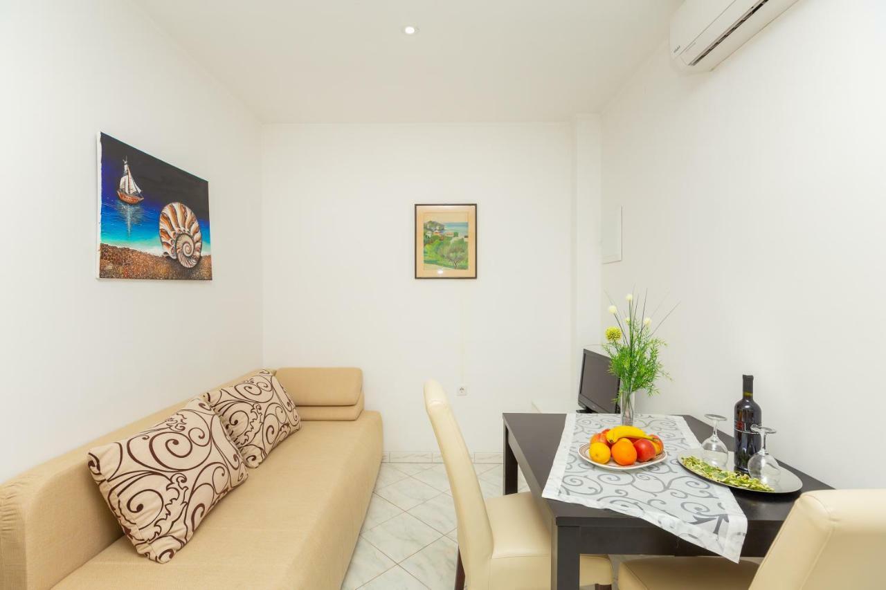Apartments Vesna ツァヴタット エクステリア 写真
